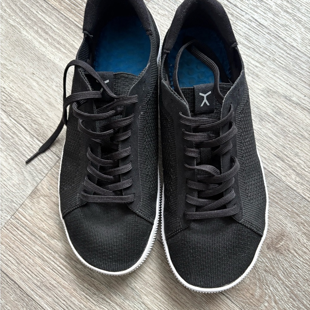 Flux Black Knit Sneakers | Women’s 9 | Comfort Shoes - Picture 2 of 7